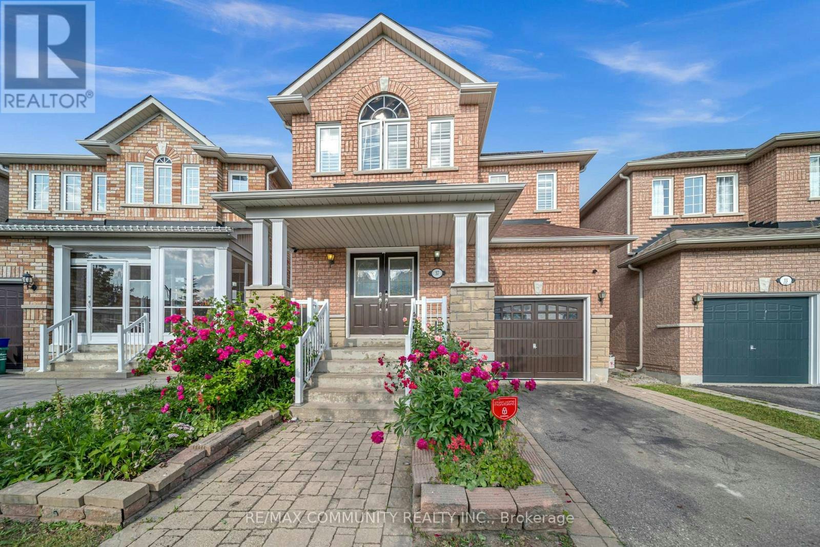 37 Rachett Road, Markham, ON, L6E 1W5
