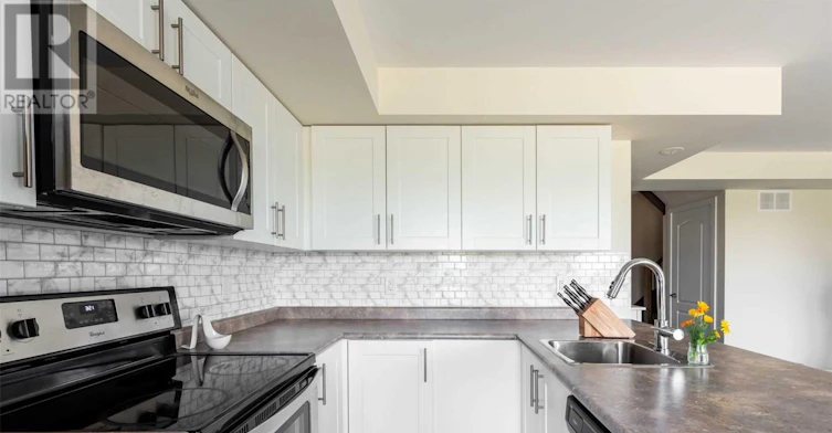 603-50 Dunsheath Way, Markham, ON, L6B 1N3 - 7