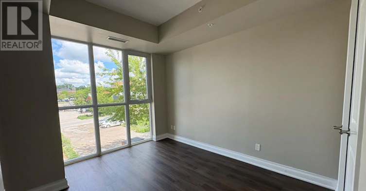 233-68 Main Street N, Markham, ON, L3P 0N5 - 7