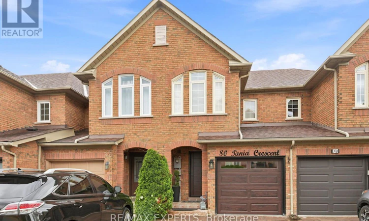 7-80 Tania Crescent