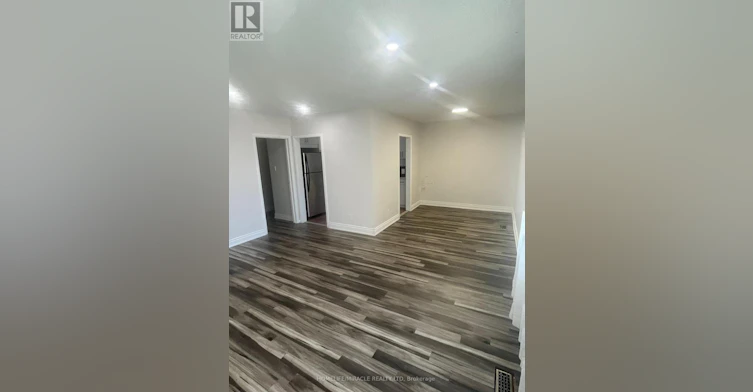 UPPER-75 Mcmurchy Avenue S, Brampton, ON, L6Y 1Y7 - 2