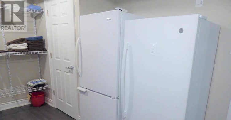 23 Green Briar Drive, Collingwood, ON, L9Y 5H9 - 32