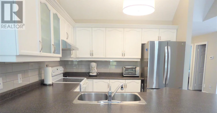 23 Green Briar Drive, Collingwood, ON, L9Y 5H9 - 13