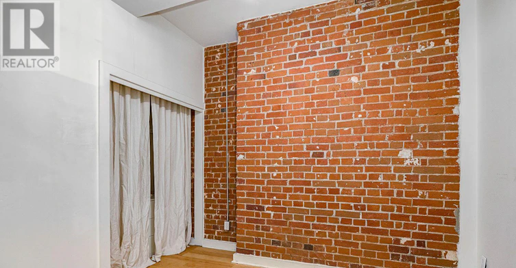 210 81a Front Street E, Toronto, ON, M5E 1B8 - 10