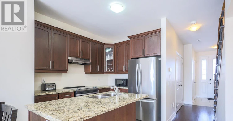 27 Hogan Manor Drive, Brampton, ON, L7A 4V3 - 8