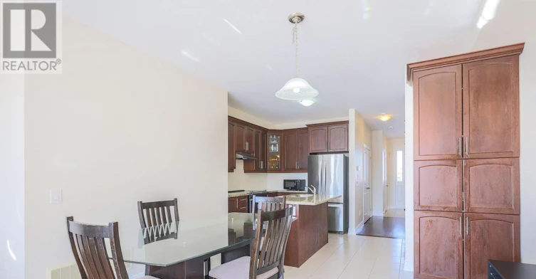 27 Hogan Manor Drive, Brampton, ON, L7A 4V3 - 14