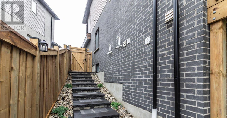 19 Ferris Circle Lane, Guelph, ON, N1G 4X2 - 4