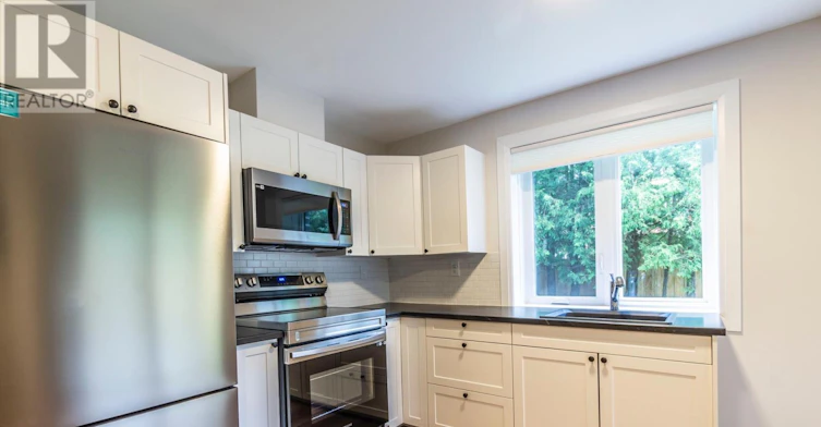 19 Ferris Circle Lane, Guelph, ON, N1G 4X2 - 12