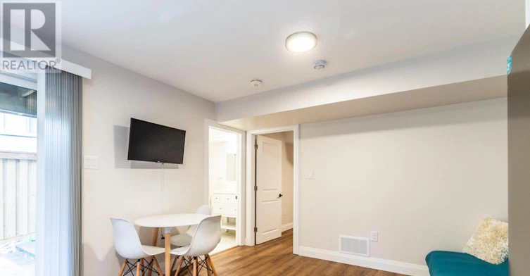 19 Ferris Circle Lane, Guelph, ON, N1G 4X2 - 11