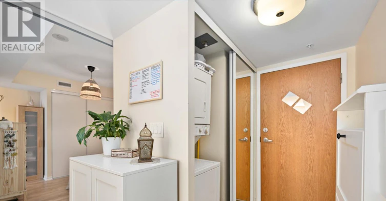 1305-20 Joe Shuster Way, Toronto, ON, M6K 0A3 - 4