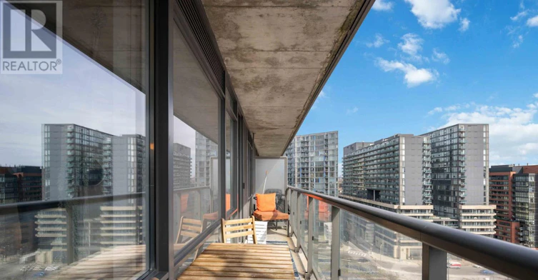1305-20 Joe Shuster Way, Toronto, ON, M6K 0A3 - 30