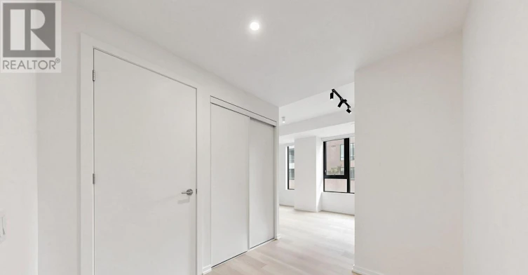 509-109 Erskine Avenue, Toronto, ON, M4P 0G6 - 3