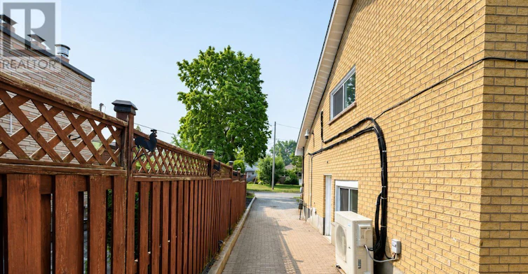 238 Burnside Drive, London, ON, N5V 1B9 - 13