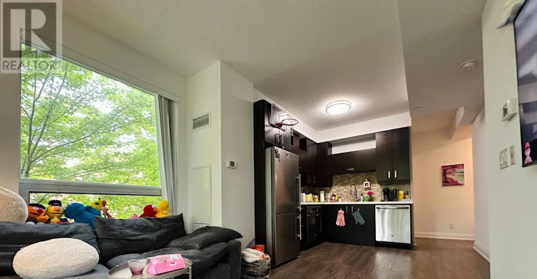 222-28 Uptown Drive, Markham, ON, L3R 5M8 - 3