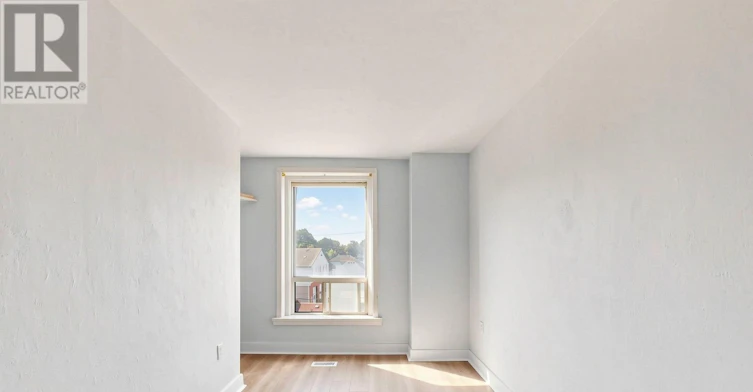 3-18 Brock Street W, Uxbridge, ON, L9P 1P1 - 19