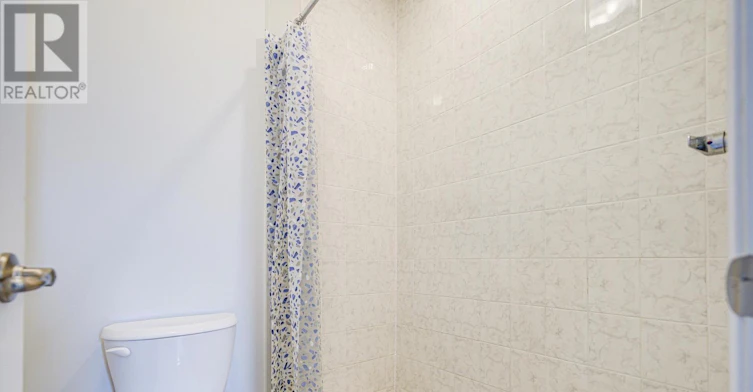 8 Nigh Drive, Markham, ON, L3S 0G4 - 24