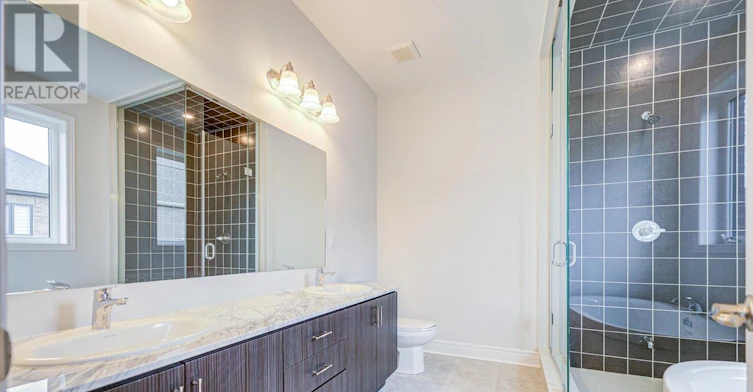 8 Nigh Drive, Markham, ON, L3S 0G4 - 39