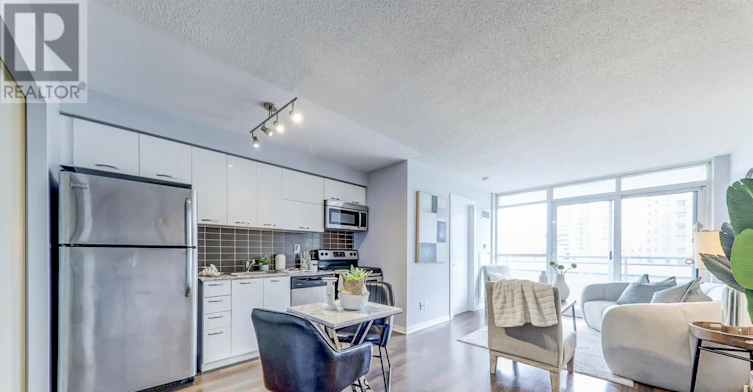 722-38 Joe Shuster Way, Toronto, ON, M6K 0A5 - 9