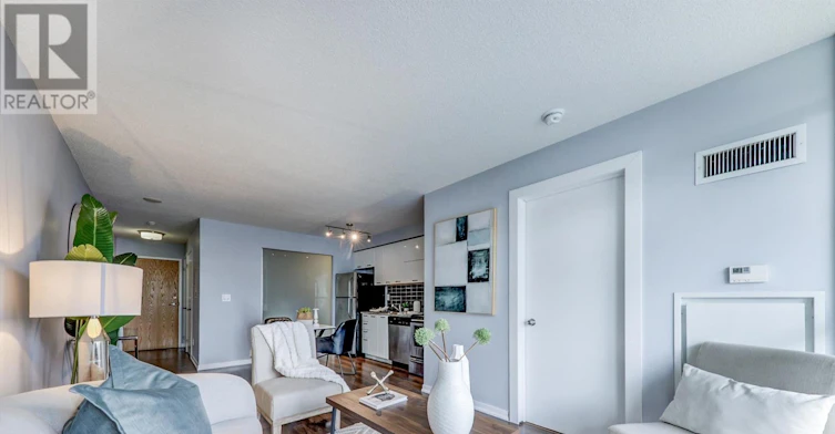 722-38 Joe Shuster Way, Toronto, ON, M6K 0A5 - 14