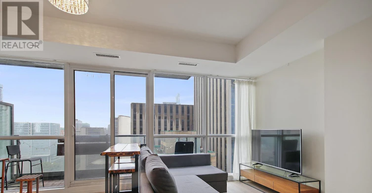 2602-70 Temperance Street, Toronto, ON, M5H 4E8 - 5