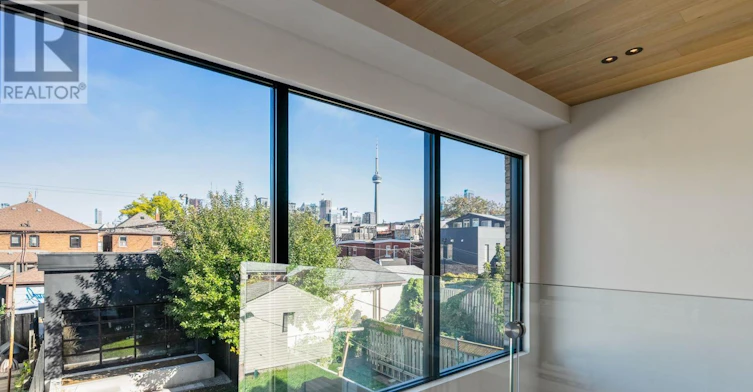53 Palmerston Avenue, Toronto, ON, M6J 2J2 - 16