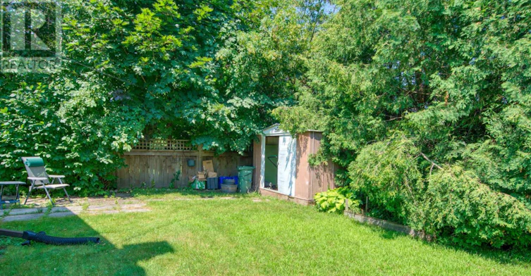 781 Dickens Avenue, Ottawa, ON, K1G 2X9 - 18
