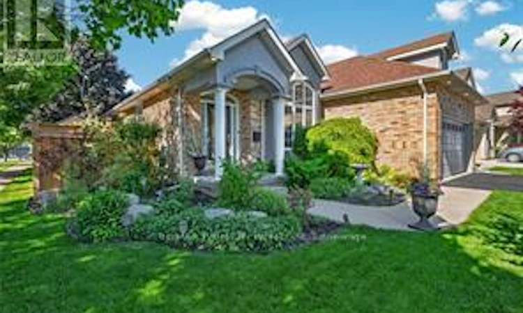 62 Varley Crescent