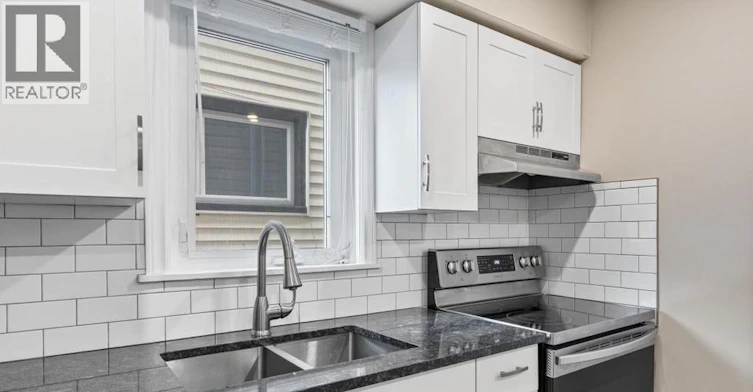 MAIN-835 Moy Avenue, Windsor, ON, N9A 2N7 - 5