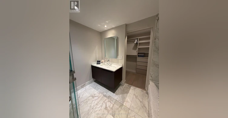 4803-180 University Avenue, Toronto, ON, M5H 0A2 - 12