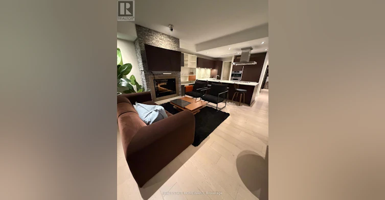 4803-180 University Avenue, Toronto, ON, M5H 0A2 - 5