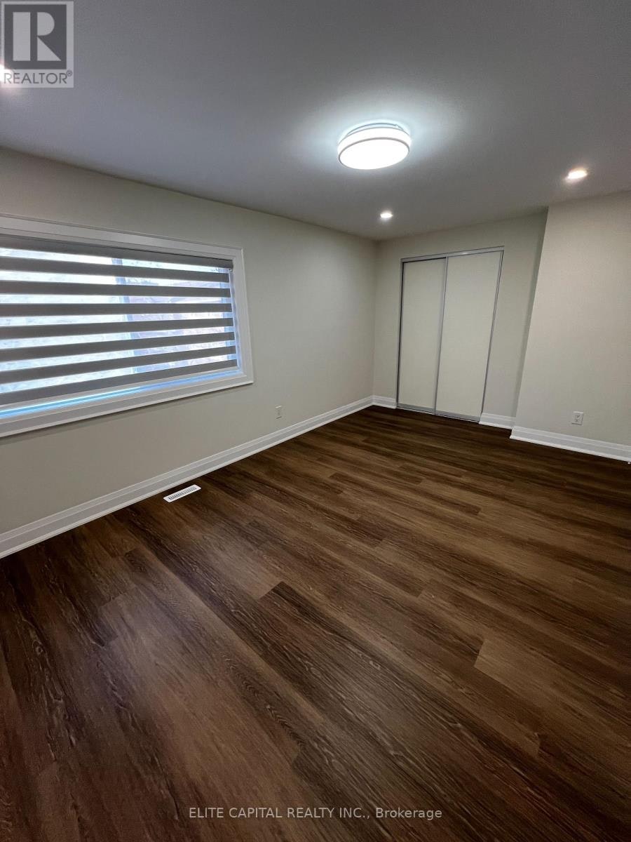 7 Ursa Star Way, Toronto, ON, M2J 1N9 - 8