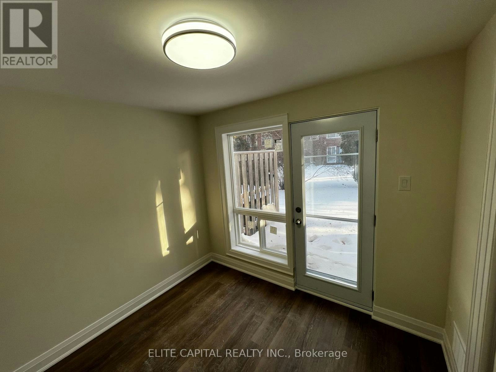 7 Ursa Star Way, Toronto, ON, M2J 1N9 - 11
