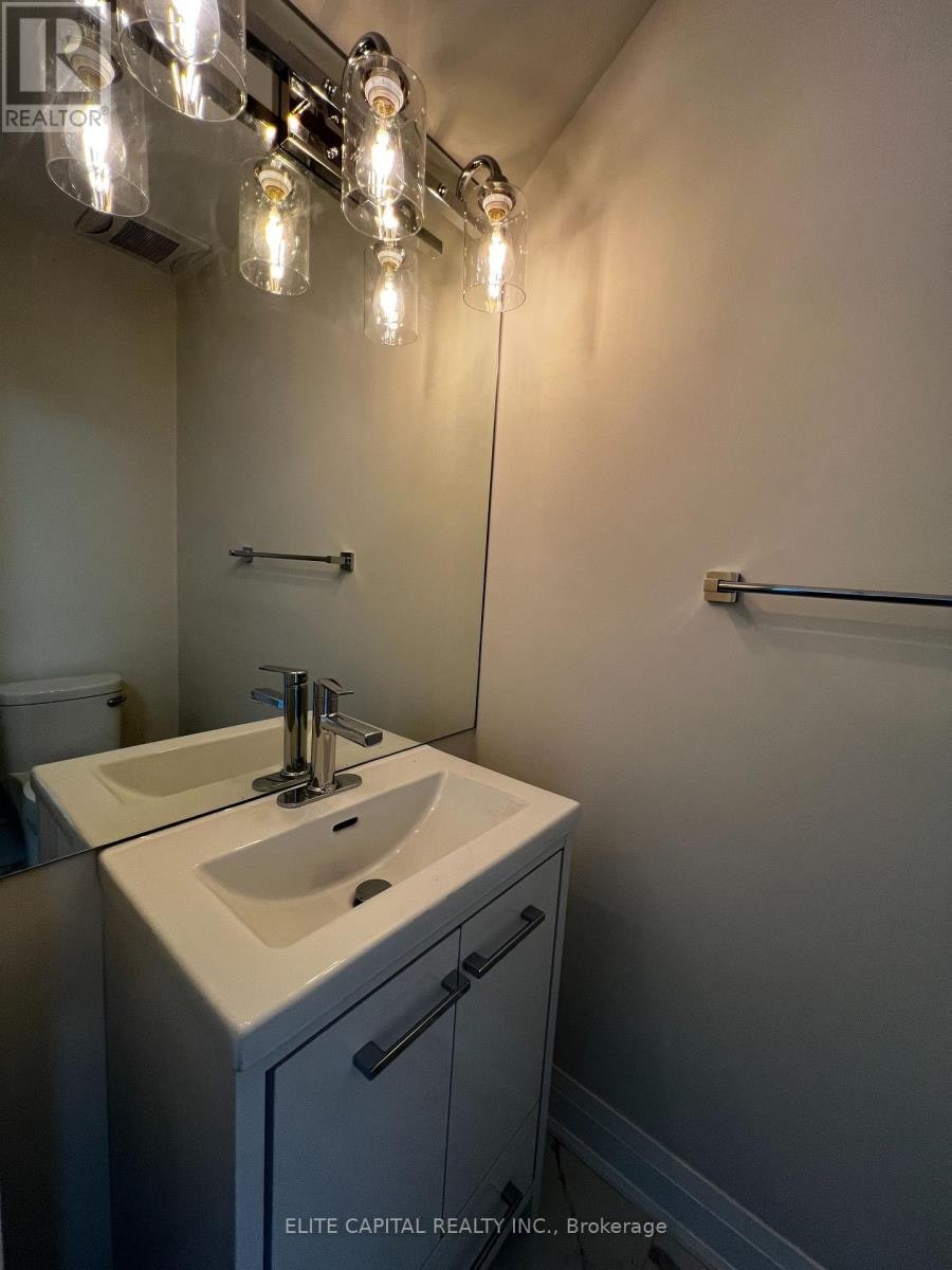7 Ursa Star Way, Toronto, ON, M2J 1N9 - 15