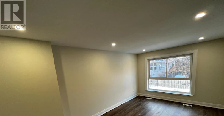 7 Ursa Star Way, Toronto, ON, M2J 1N9 - 6