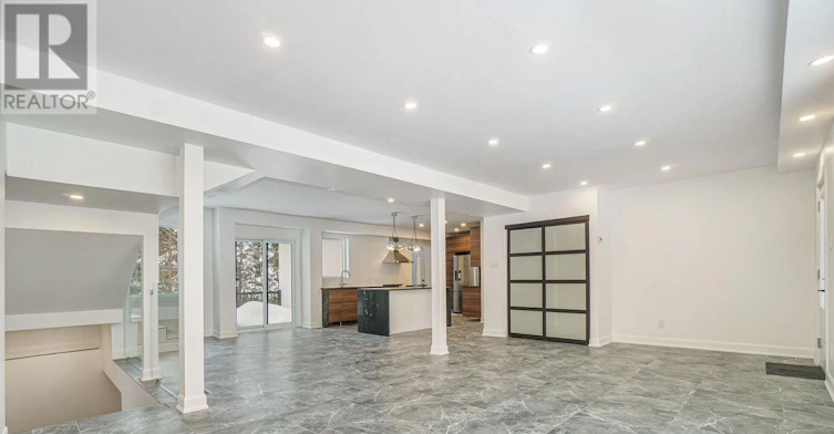 2112 Alta Vista Drive, Ottawa, ON, K1H 7L8 - 5