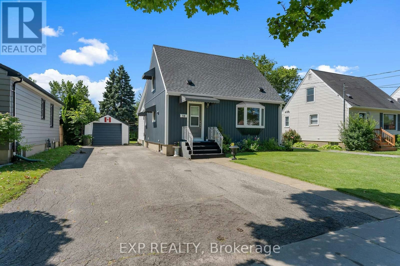 39 Mcdonald Avenue, Thorold, ON, L2V 3E5