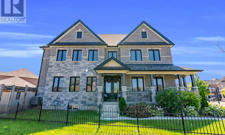 126 Walker Boulevard