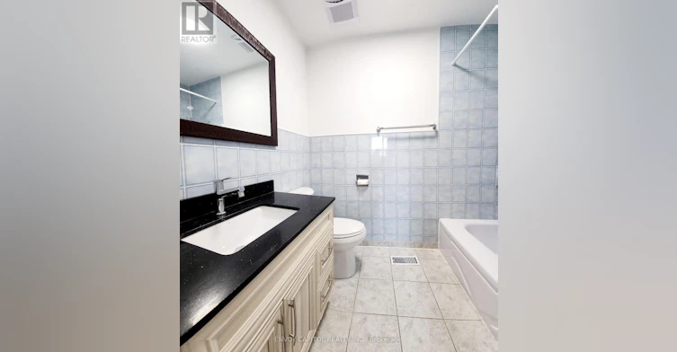 14 Faulkner Crescent, Toronto, ON, M9M 2C1 - 16