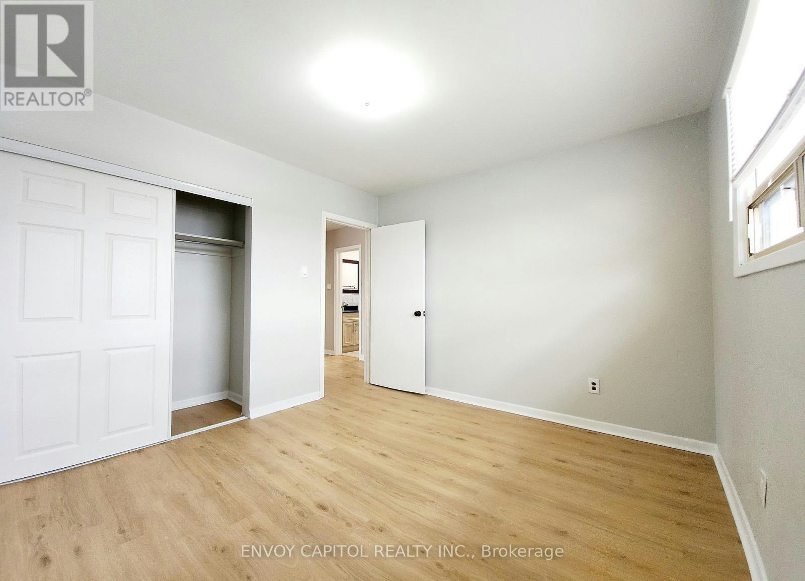 14 Faulkner Crescent, Toronto, ON, M9M 2C1 - 22