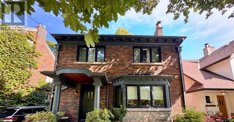 38 Baby Point Road, Toronto, ON, M6S 2B8