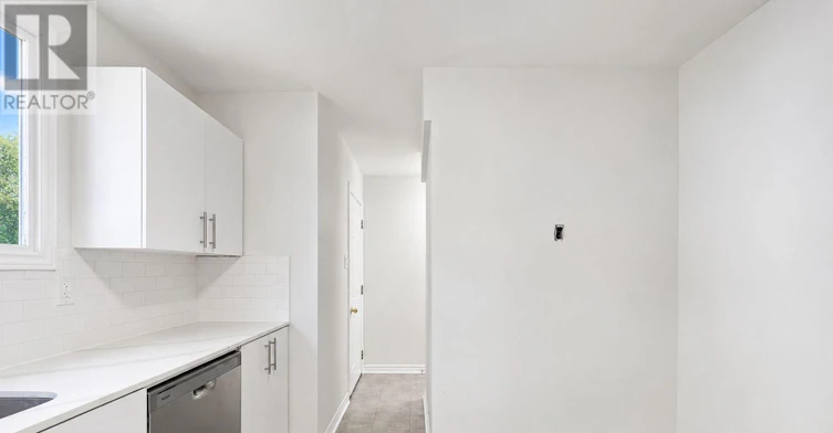 20-1350 Winding Trail, Mississauga, ON, L4Y 2T8 - 19