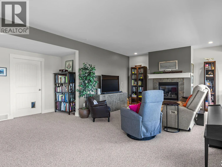 366 Trumpeter Court, Kelowna, BC, V1W 5J4 - 38