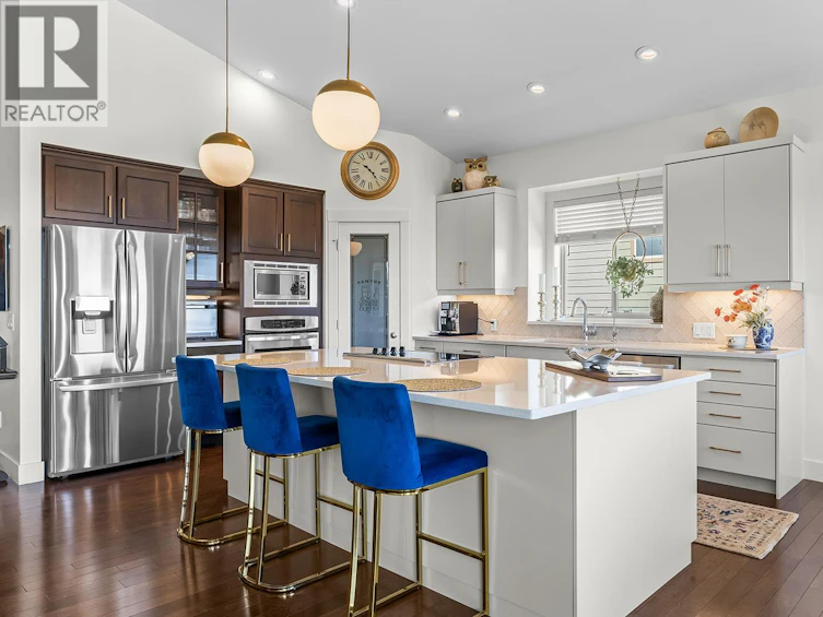 366 Trumpeter Court, Kelowna, BC, V1W 5J4 - 11