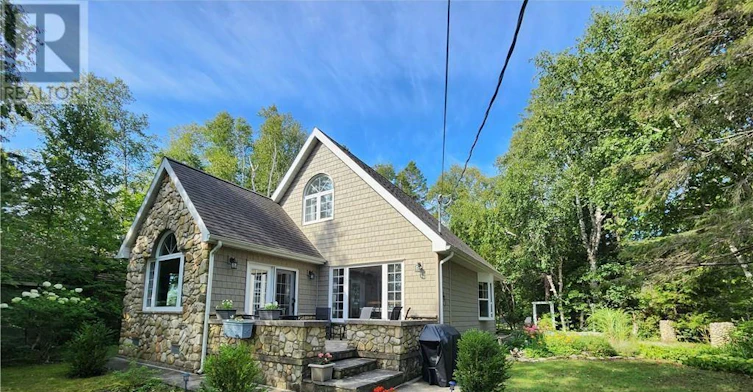 303 Isthmus Bay Road, Northern Bruce Peninsula, ON, N0H 1W0