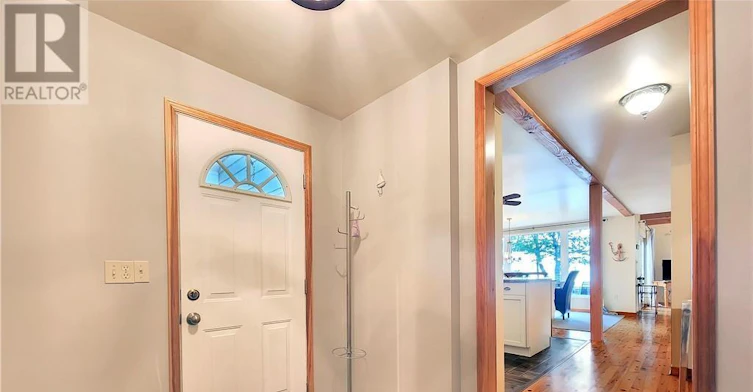 303 Isthmus Bay Road, Northern Bruce Peninsula, ON, N0H 1W0 - 9