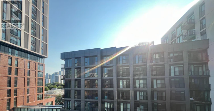 567-30 Dreamers Way, Toronto, ON, M5A 0Y7 - 8