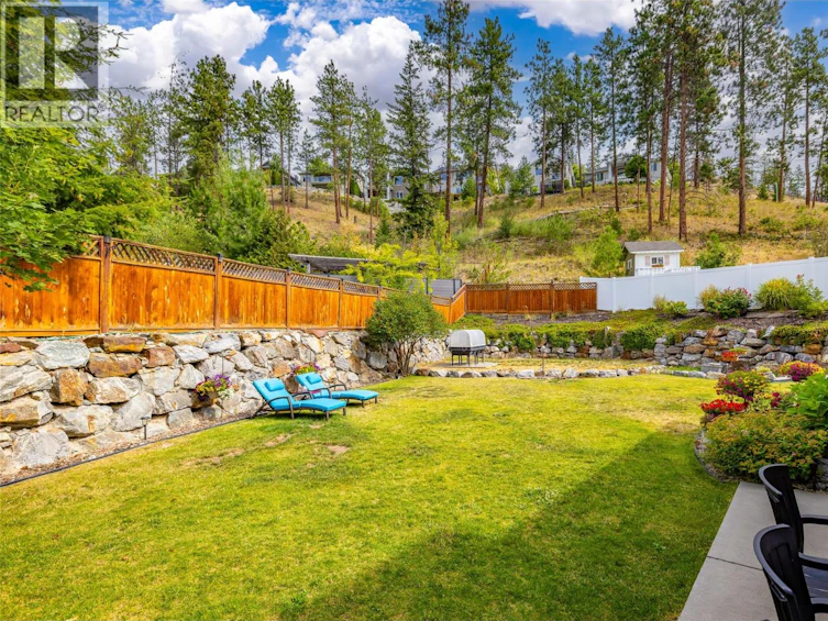 2034 Rosewood Court, West Kelowna, BC, V1Z 4B5 - 4