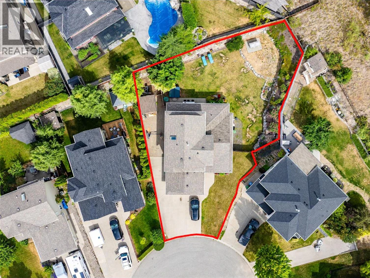2034 Rosewood Court, West Kelowna, BC, V1Z 4B5 - 2