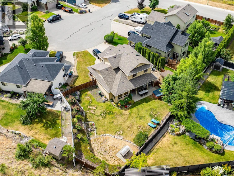 2034 Rosewood Court, West Kelowna, BC, V1Z 4B5 - 3