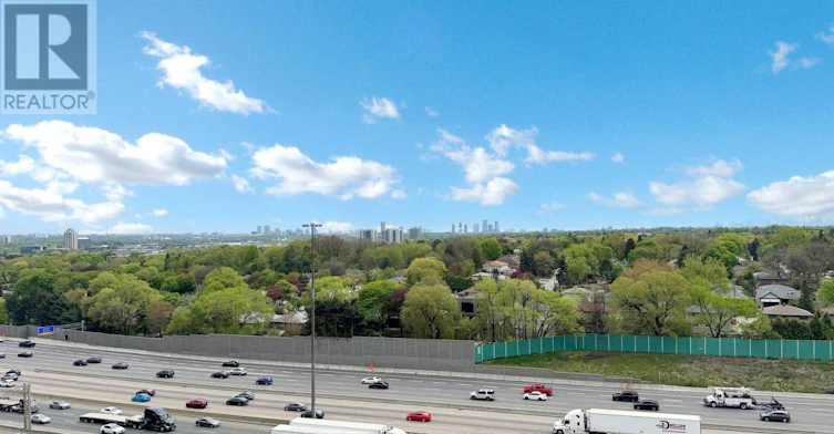702-95 Mcmahon Drive, Toronto, ON, M2K 0H3 - 2